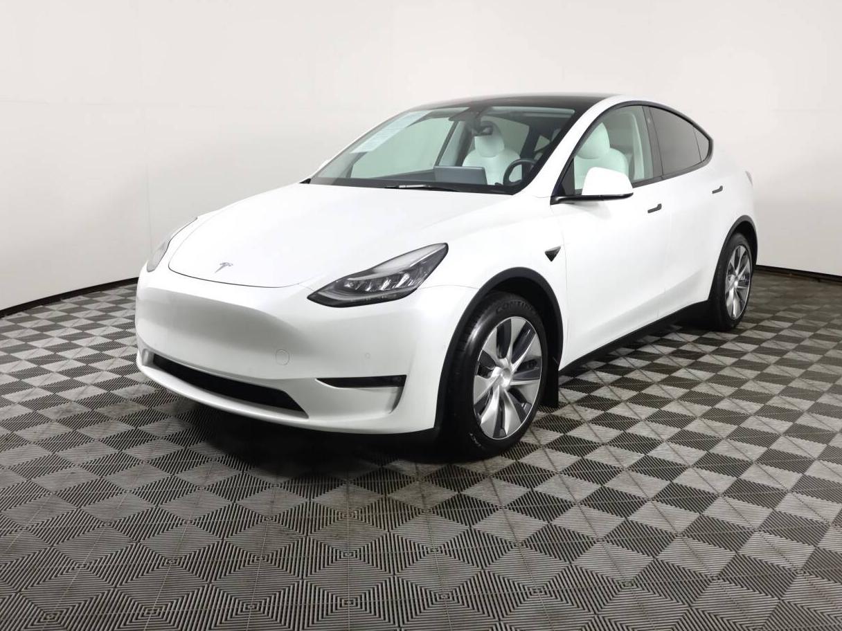 TESLA MODEL Y 2021 5YJYGAEE2MF274770 image